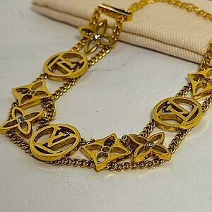 Gold Luxury Charm Bracelet Four Leaf Clover Flower